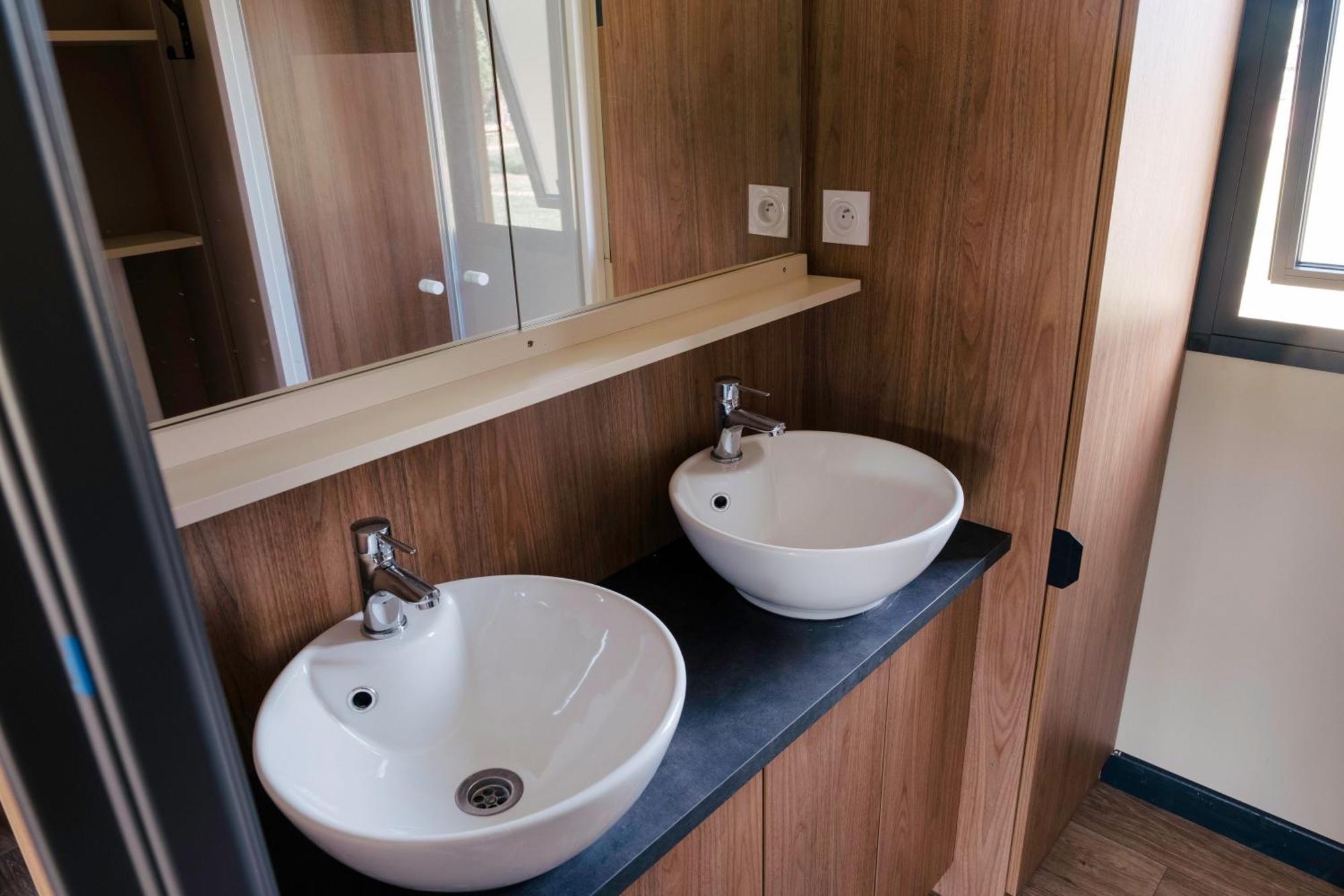 Huttopia Lac De Serre-Poncon Le Lautaret Kamer foto